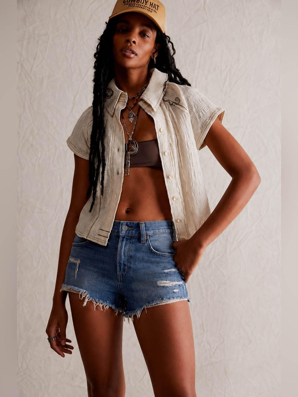 Free People We the Free Denim Cut Off Jean Shorts Raw Hem Size 29 505